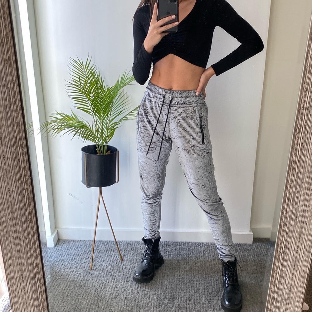 💫CLOSING SALE💫Emma & Sam sweatpants